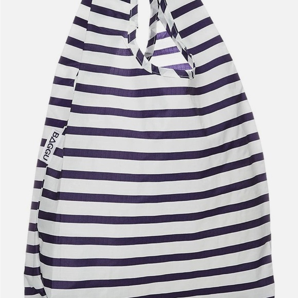 Baggu Standard Reusable Bag - Navy & White Stripe *NWT* - Color sold out online - Picture 3 of 3